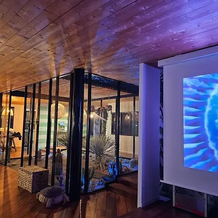 Papagayo, Piscine Chauffee, Jacuzzi & Sauna Вилла *
