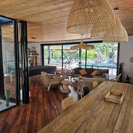 Papagayo, Piscine Chauffee, Jacuzzi & Sauna Вилла Пессак